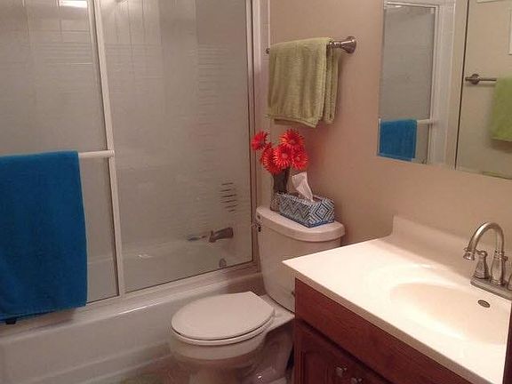 Main Floor Bathroom