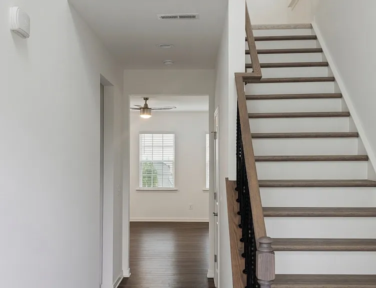 5531 Hydrangea St — Photo 2
