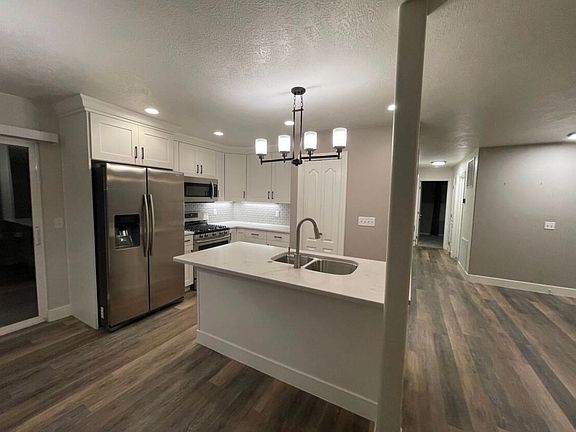 4th image of 161 W 950 S APT N4