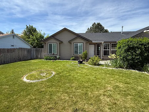 3521 Evergreen Ave Photo 1