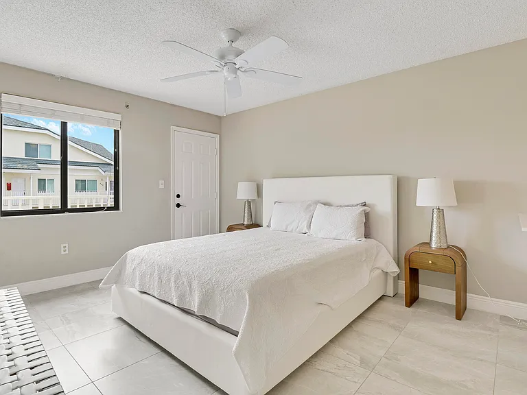 360 Bella Vista Ct N #60 — Photo 17