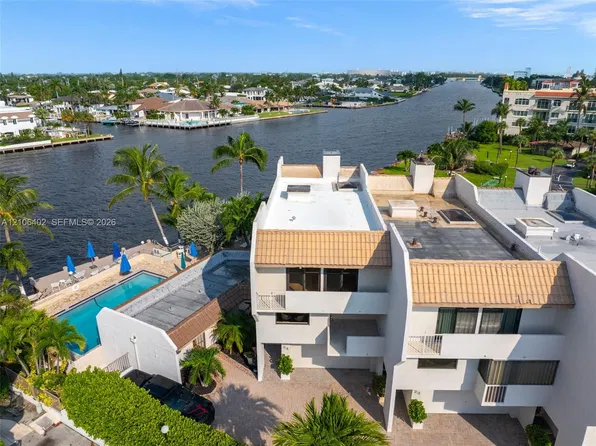 1222 Hillsboro Mile APT 24, Pompano Beach, FL 33062