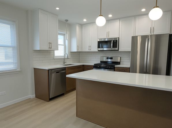 7356 N Harlem Ave #3