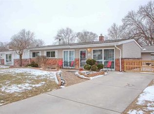 11466 Silver Dr, Sterling Heights, MI