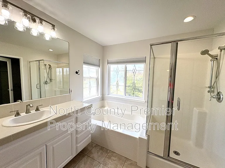6071 Paseo Pradera — Photo 35