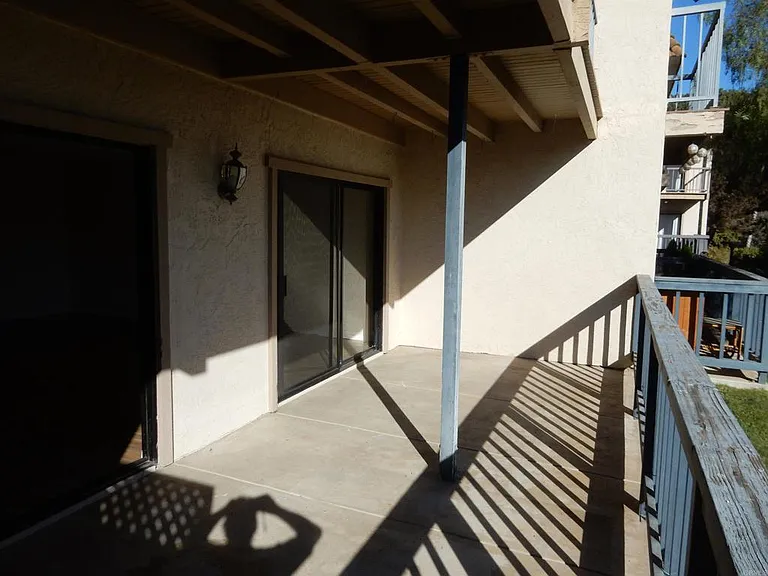 2374 Caringa Way — Photo 29