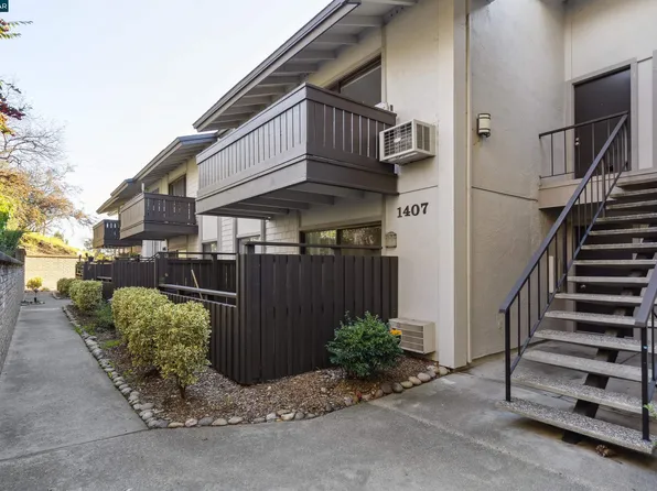 1407 Marchbanks Dr APT 3, Walnut Creek, CA 94598