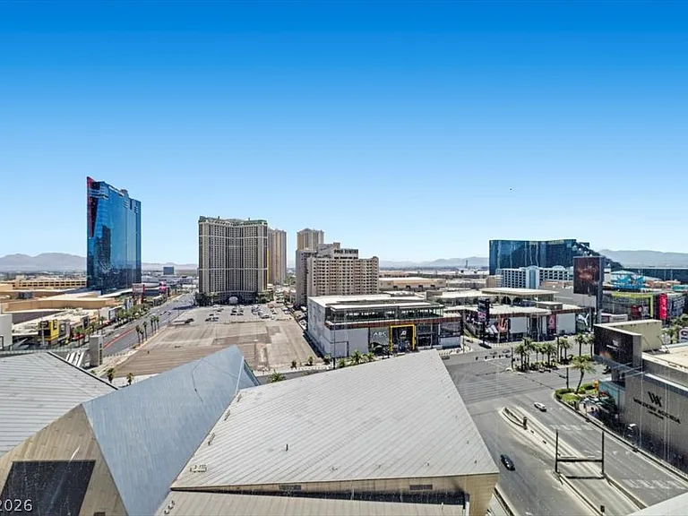 3722 Las Vegas Blvd S #1104 — Photo 30