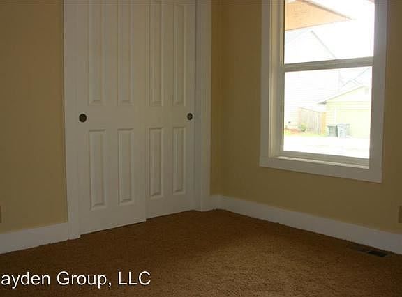 3rd image of 101 NE Atlantic Pl