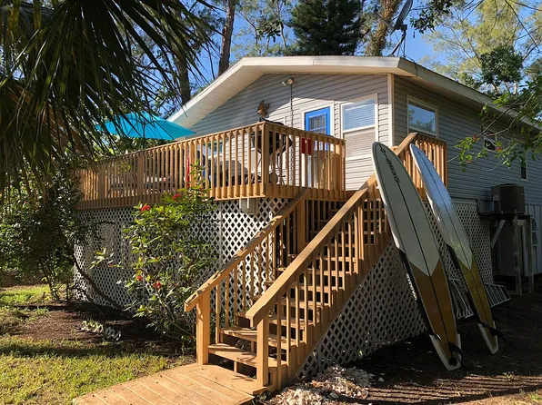 8986 Seagrape Ln, Placida, FL 33946