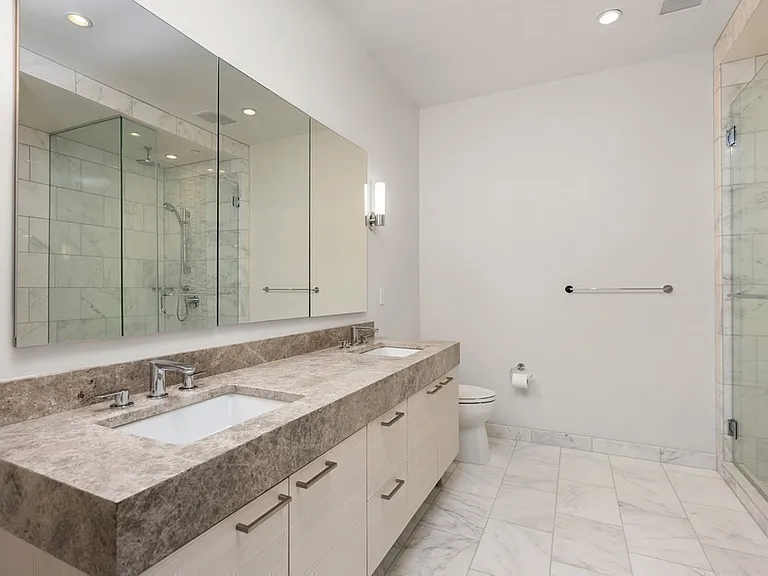 1 Franklin St #3807 — Photo 9