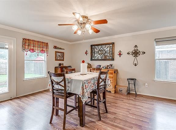 3rd image of 721 Partridge Dr