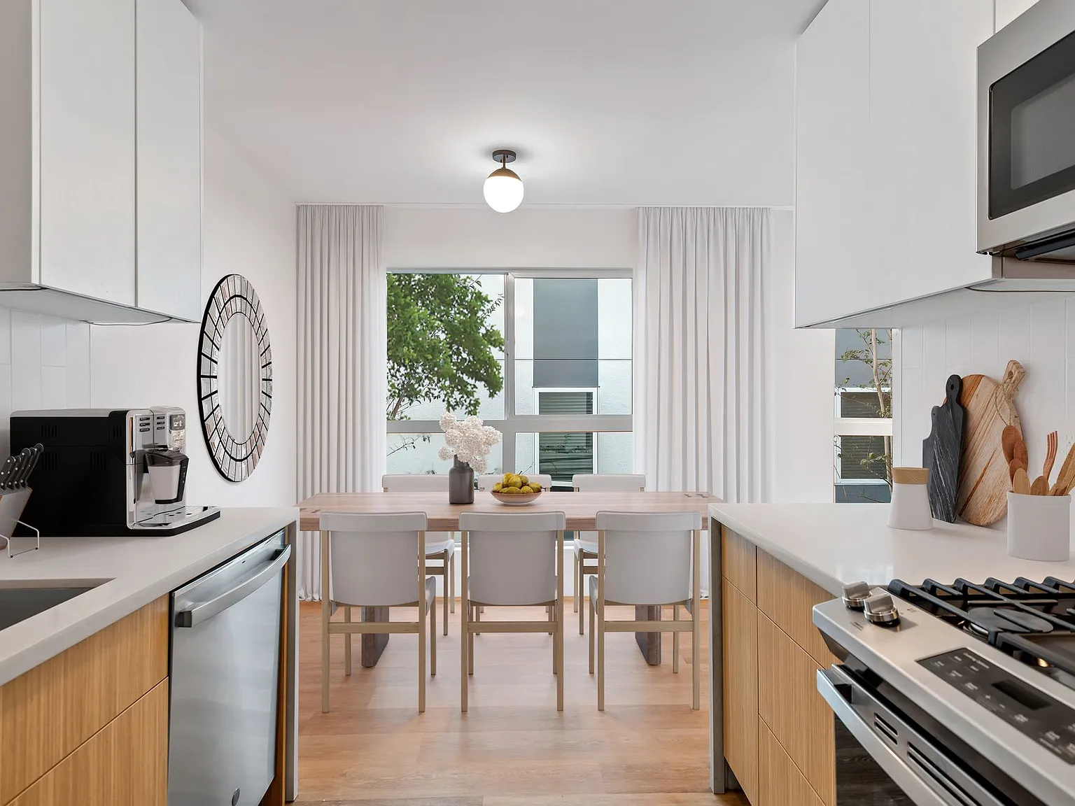 1563 Gordon St - Now Offering a $500 Look & Lease Credit on Select Units! — Photo 3