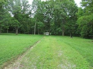 2nd image of 116 Stepp Rd