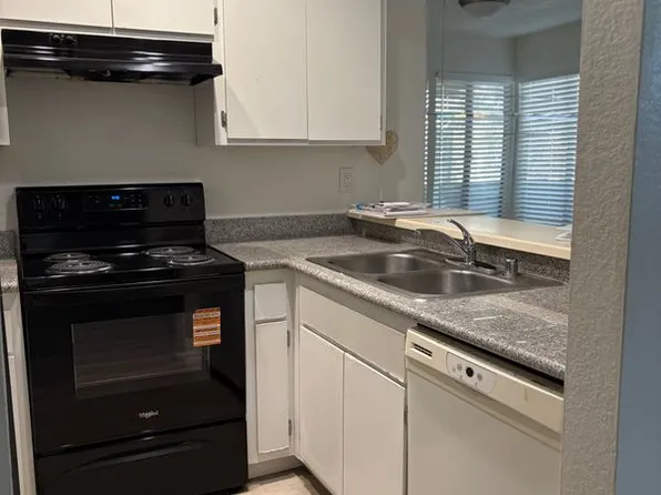 668 Lanfair Dr, San Jose, CA 95136