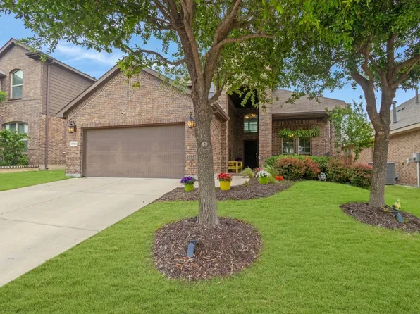 15724 Barton Ridge Dr, Fort Worth, TX 76177