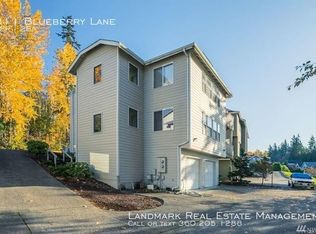 811 Blueberry Ln, Bellingham, WA 98229