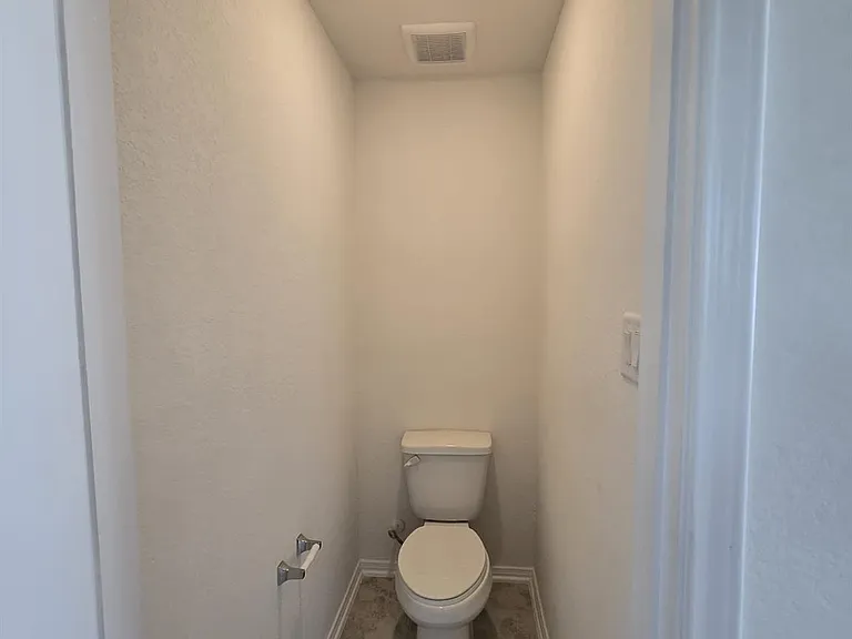 25223 Sierra Manor Ct — Photo 8