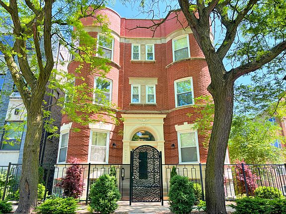 3rd image of 4745-47 S Saint Lawrence Ave #3S