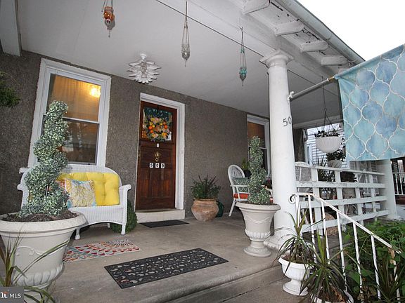 2nd image of 509 Pembroke Ave