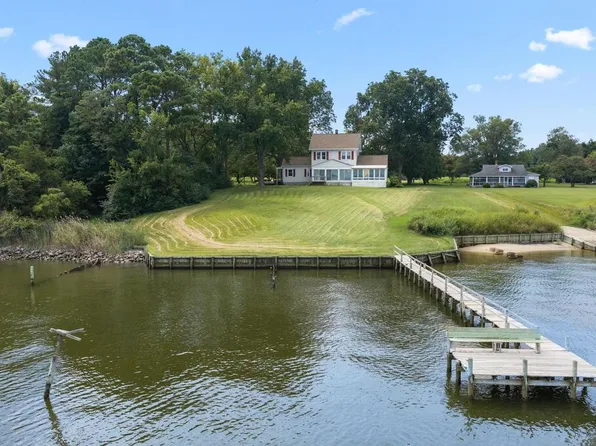 1126 Cloverdale Rd, Laneview, VA 22504