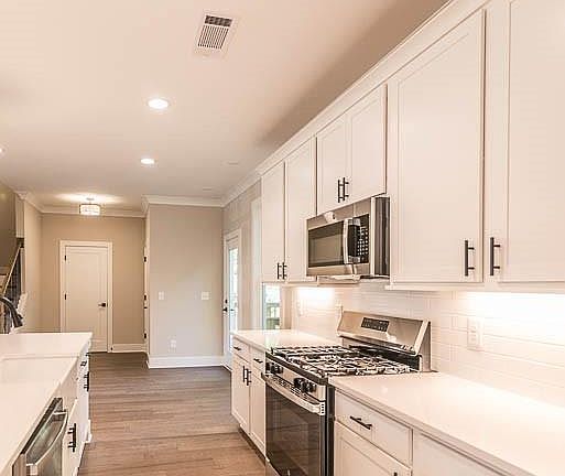5th image of 2462 Adair Ridge Ct