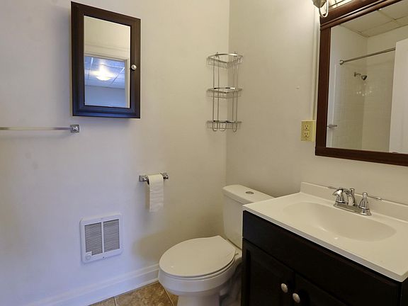 5th image of 241 5th Ave APT 4