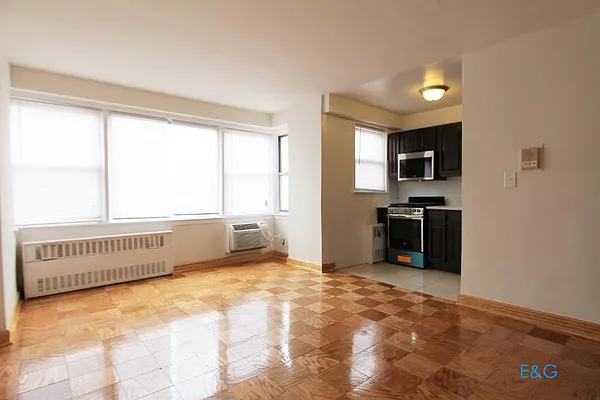 Rented by E and G Realty Group | media 9
