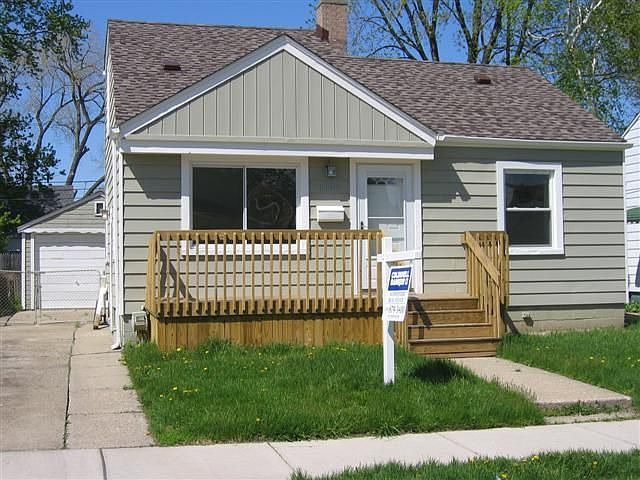 Large Front Porch