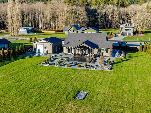 2nd image of 7420 Windsong Lane