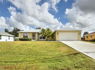 6221 Astoria Ave, Fort Myers, FL 33905