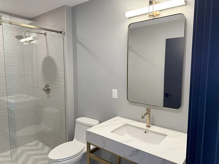 799 Main St #401 — Photo 10