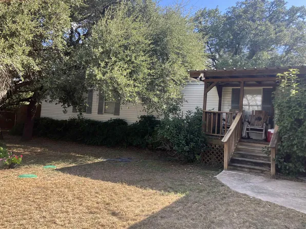 1021 CR 118, Burnet, TX 78611