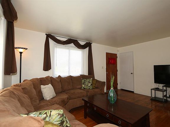 4th image of 1187 Madeleine Cir