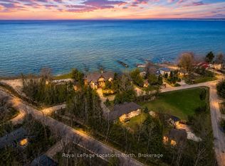 45 William Ave, Wasaga Beach, ON L9Z2X3