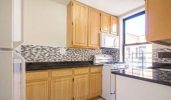 Rented by Besen Partners, LLC | media 30