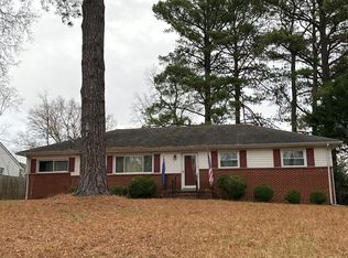 115 S Colonial Dr, Hopewell, VA 23860