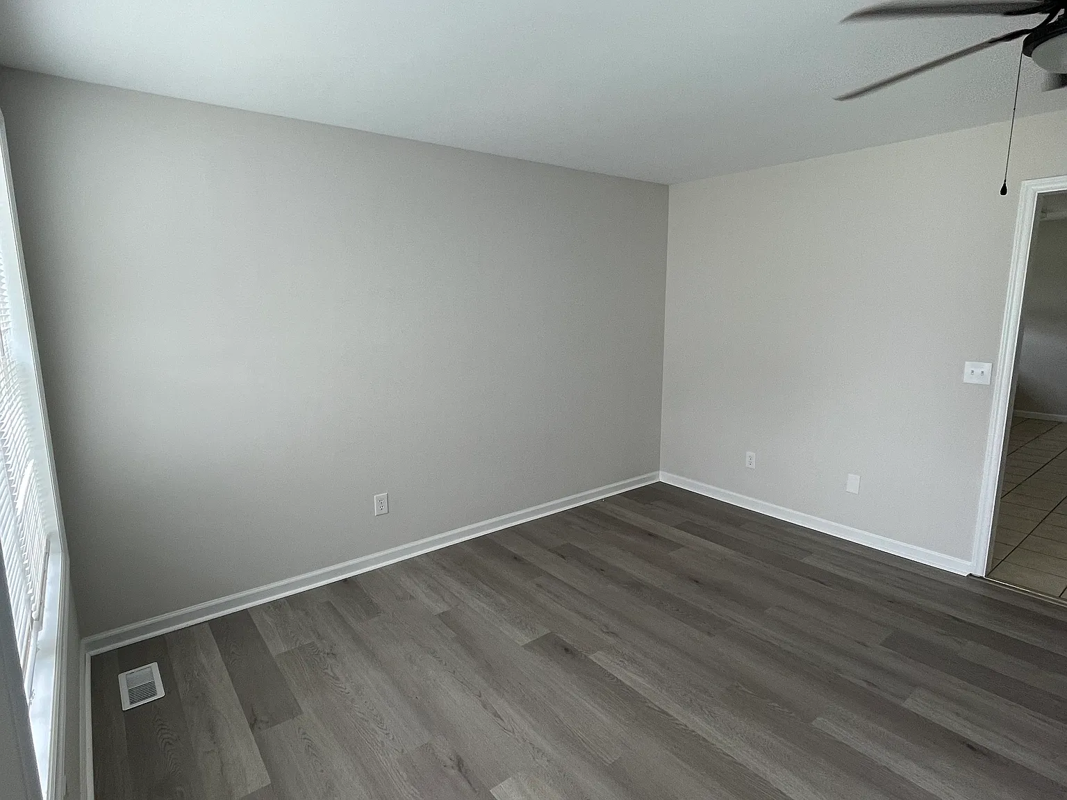 112 Park Place St — Photo 3