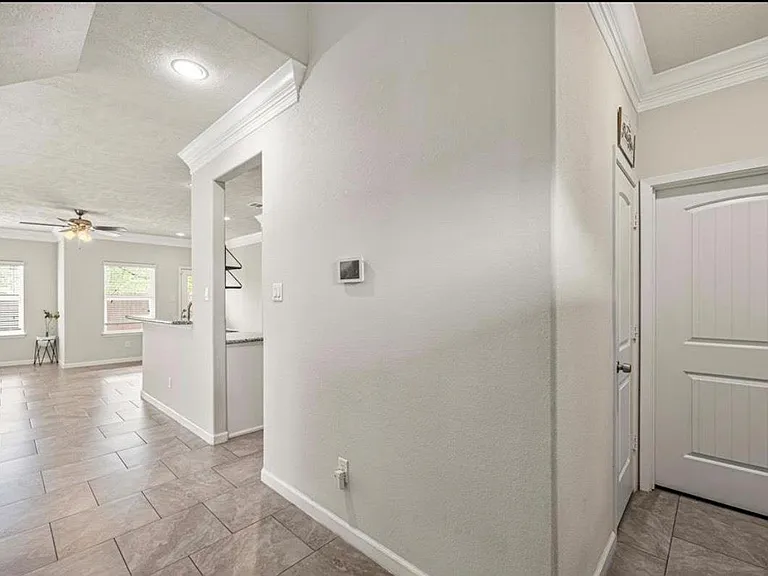 4907 Leamathew St — Photo 10