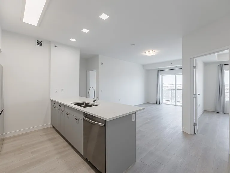 15 Refinery Way — Photo 76
