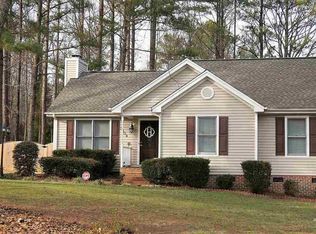 3304 Laura Ashley Cir, Fuquay Varina, NC 27526
