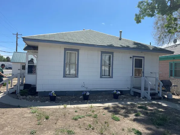 44 N 4th St, Greybull, WY 82426
