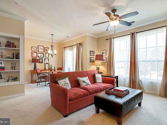 5th image of 19605 Galway Bay Cir APT 202