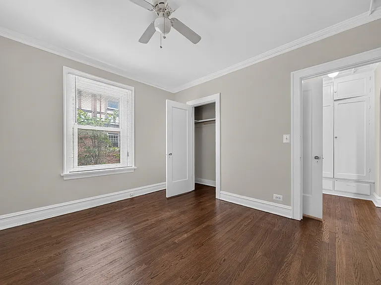 918 Greenbay Rd #2L — Photo 11