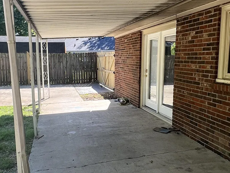 13915 Petwood Blvd — Photo 5