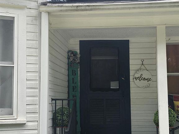 2nd image of 130 Shiloh Rd