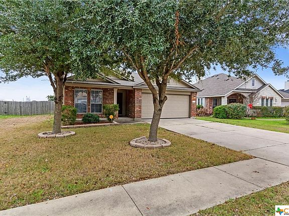 2nd image of 213 Hyltin St