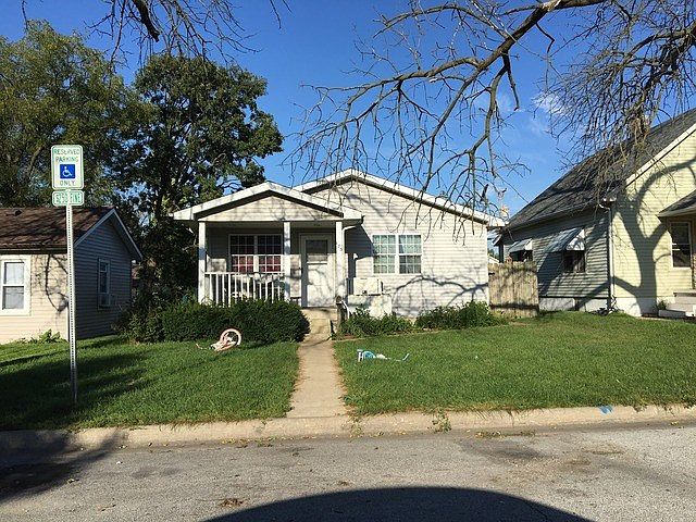 1st image of 173 S Douglas Ave