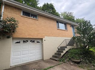 28 Saint Peter St, Pittsburgh, PA 15209