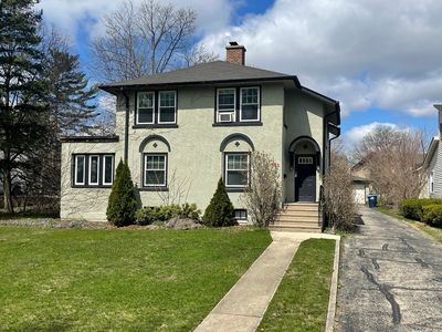 58 Norfolk Ave, Clarendon Hills, IL, 60514